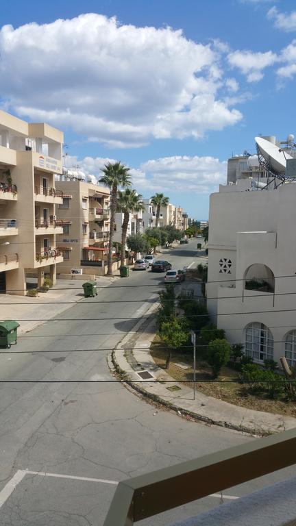 Pasianna Hotel Apartments Lárnaca Exterior foto