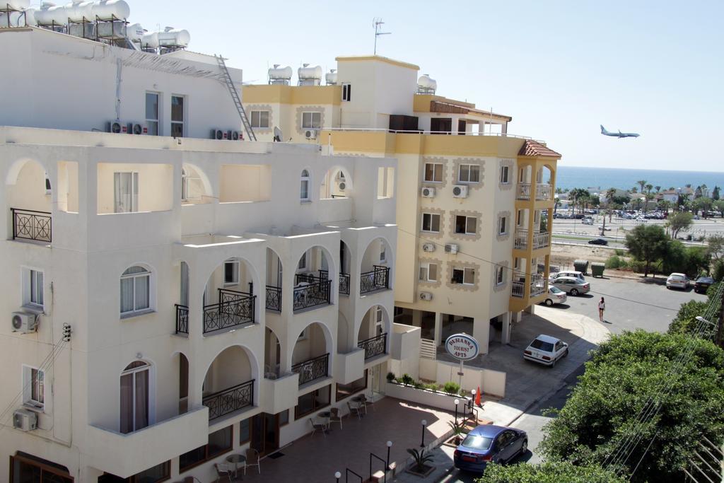 Pasianna Hotel Apartments Lárnaca Exterior foto